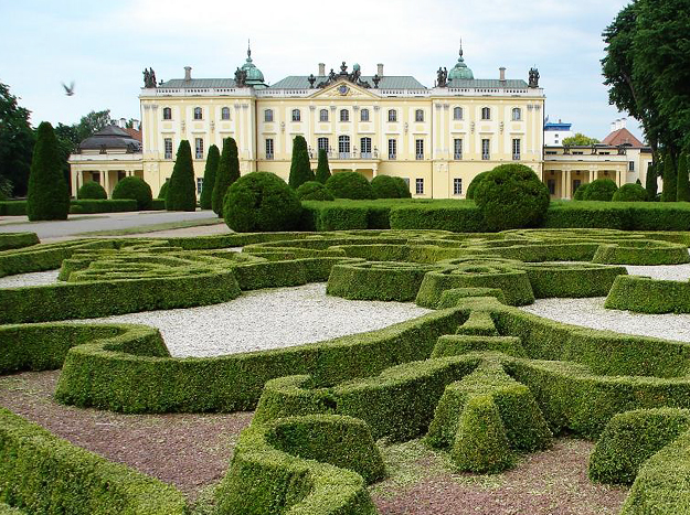 І не забудьте про один з головних предметів гордості поляків - Вілянувскій палац, яскравий зразок стилю бароко