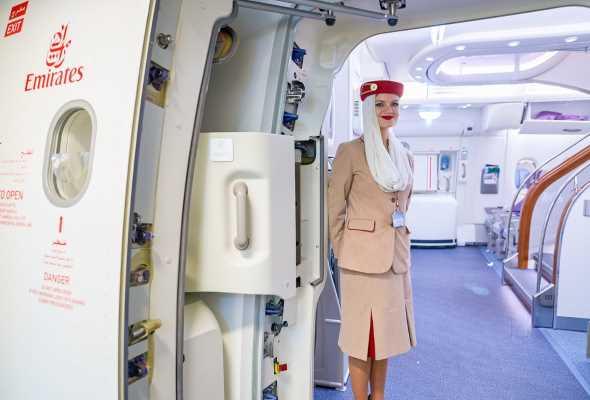 авіаперевізники з   ОАЕ   Emirates і Etihad Airways були названі одними з 20 кращих в світі авіакомпаній для сімейних перельотів завдяки набору бортових послуг, які допомагають сім'ям з дітьми подорожувати з легкістю і комфортом