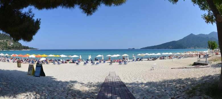 Найперспективніший і самий пляжний для туристів з травня по середину вересня