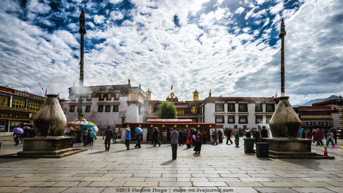 Джоканг користується величезною популярністю серед численних паломників і іноземних туристів, оскільки є частиною храмового комплексу Лхаси