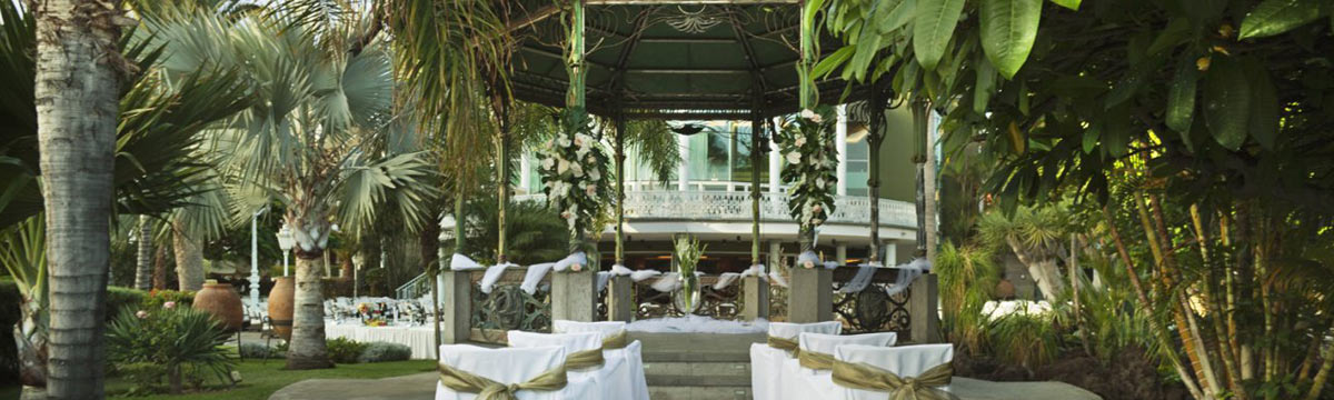 У центрі ботанічного саду готелю знаходиться El Templete, будова в стилі ар-деко для проведення цивільних весільних церемоній, що створює затишну атмосферу, ідеальну для такого особливого дня