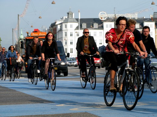 Велосипед - зручний, екологічний і корисний з точки зору здоров'я транспорт