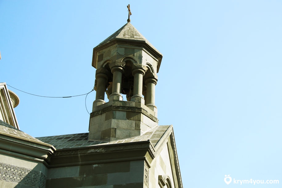 Вірменська церква стала останнім проектом талановитого художника, в який він вклав немало сил і енергії