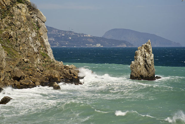 в Керчі ціни такі ж, як в Алушті