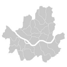 Сеул розділений на 25 ку (구 - муніципальний округ, який має статус самоврядування), які, в свою чергу, розділені на 522 тон (동 - адміністративний район), 13 787 Тхон і 102 796 пан